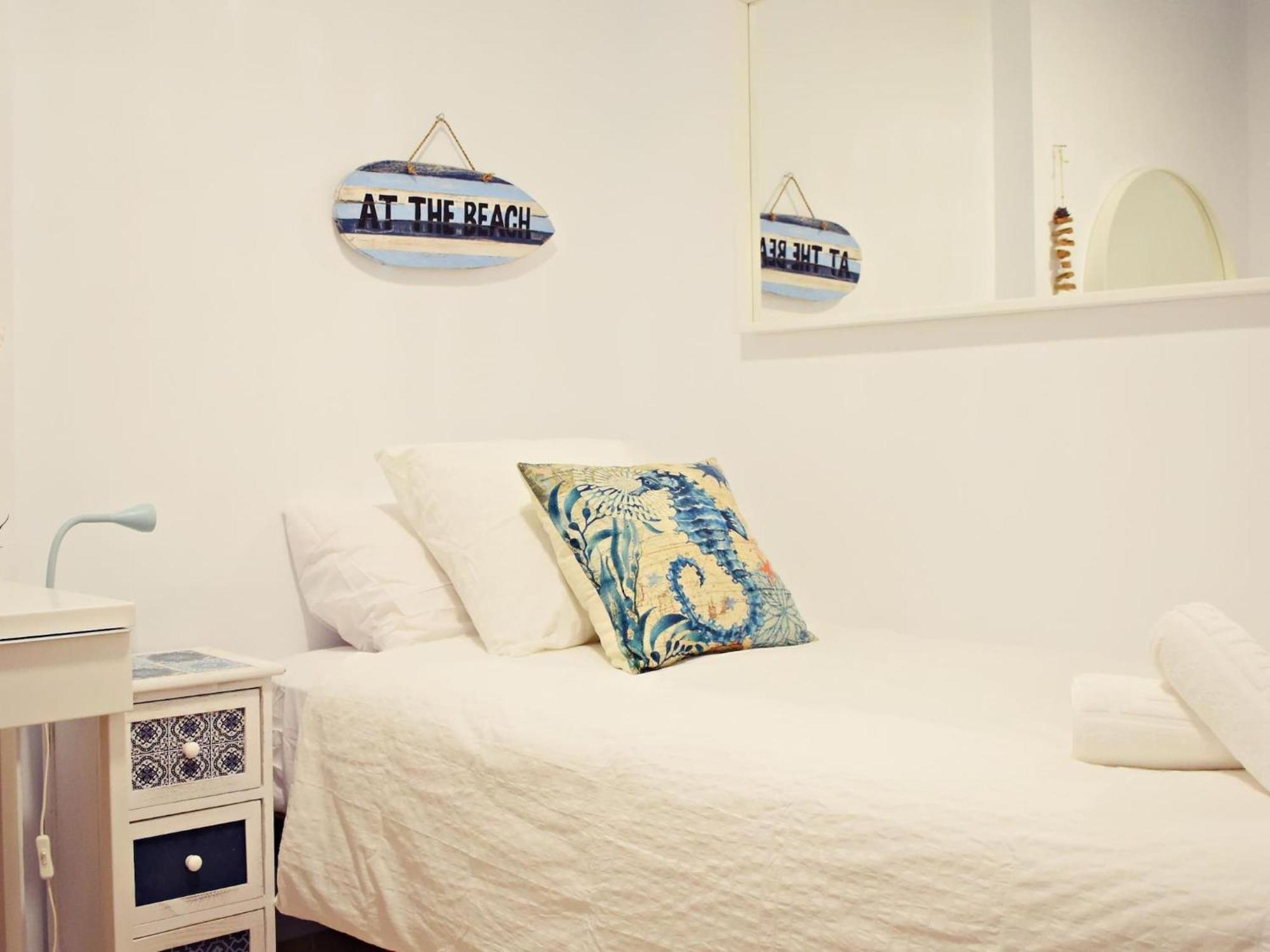 Luminoso De 3 A Pie De Playa En Apartamento Torremolinos